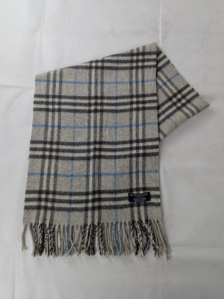 Burberry Check Gray Scarf Unisex | 100% Cashmere Authentic | Used